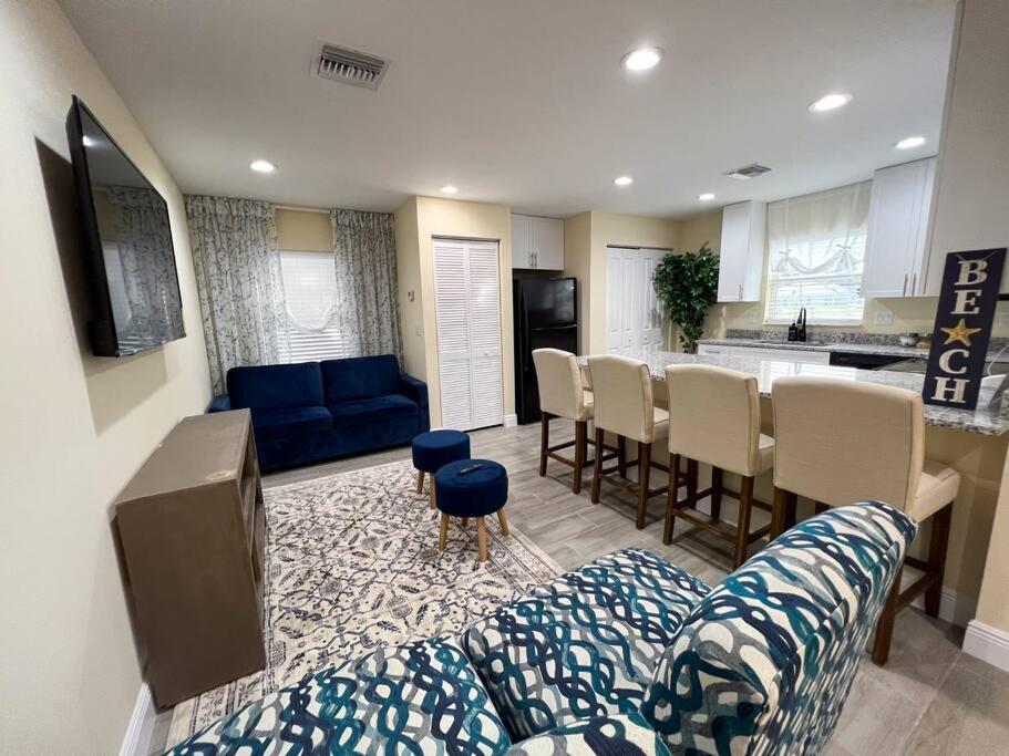 Palm Beach Cottage Γουεστ Παλμ Μπιτς Εξωτερικό φωτογραφία